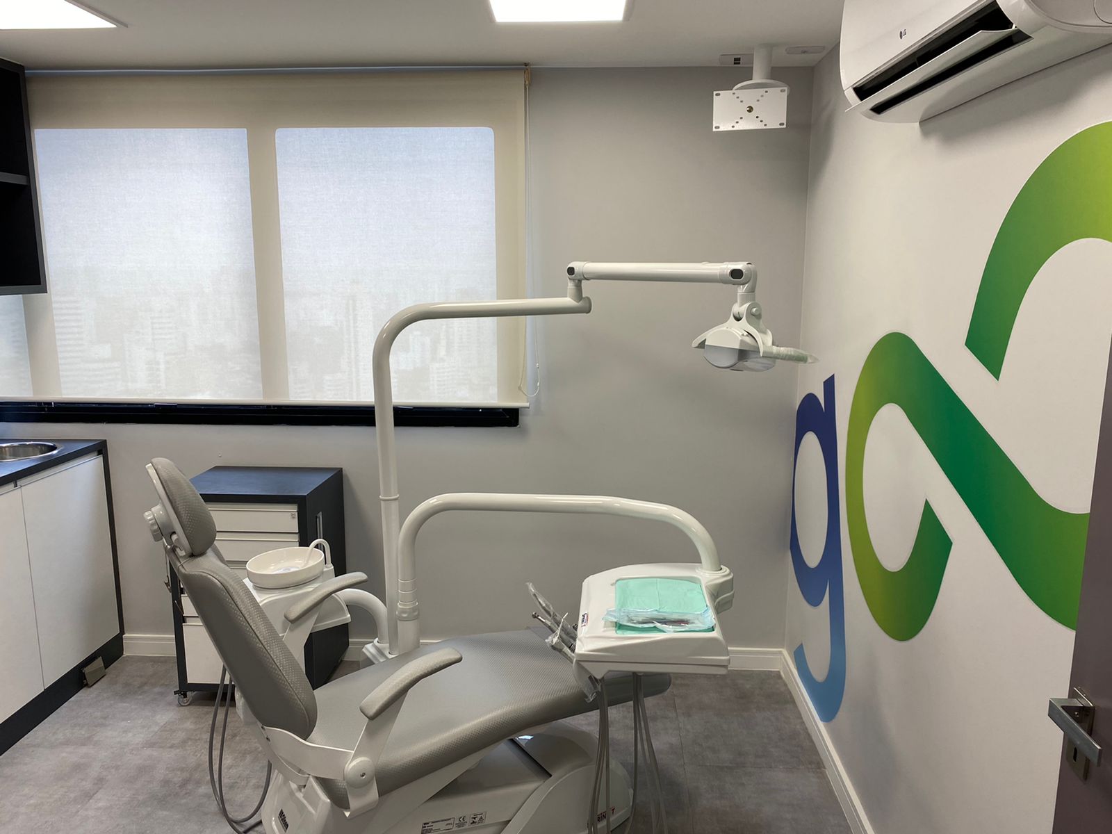 Sala clínica da Good Implantes